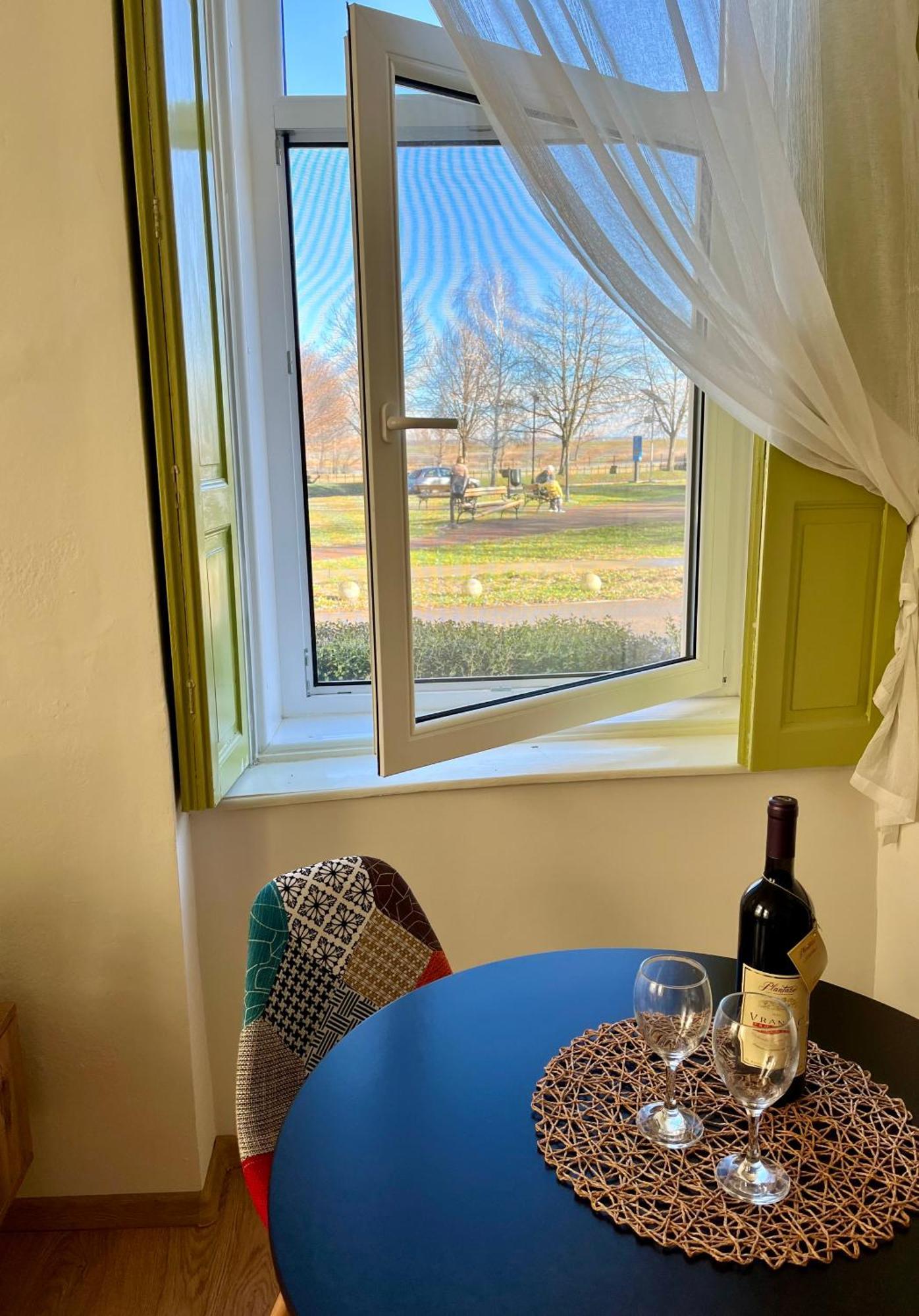 Senta Old Tisa Apartment מראה חיצוני תמונה